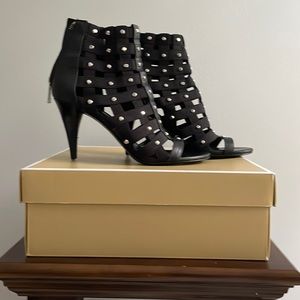 Michael Kors Heeled Bootie